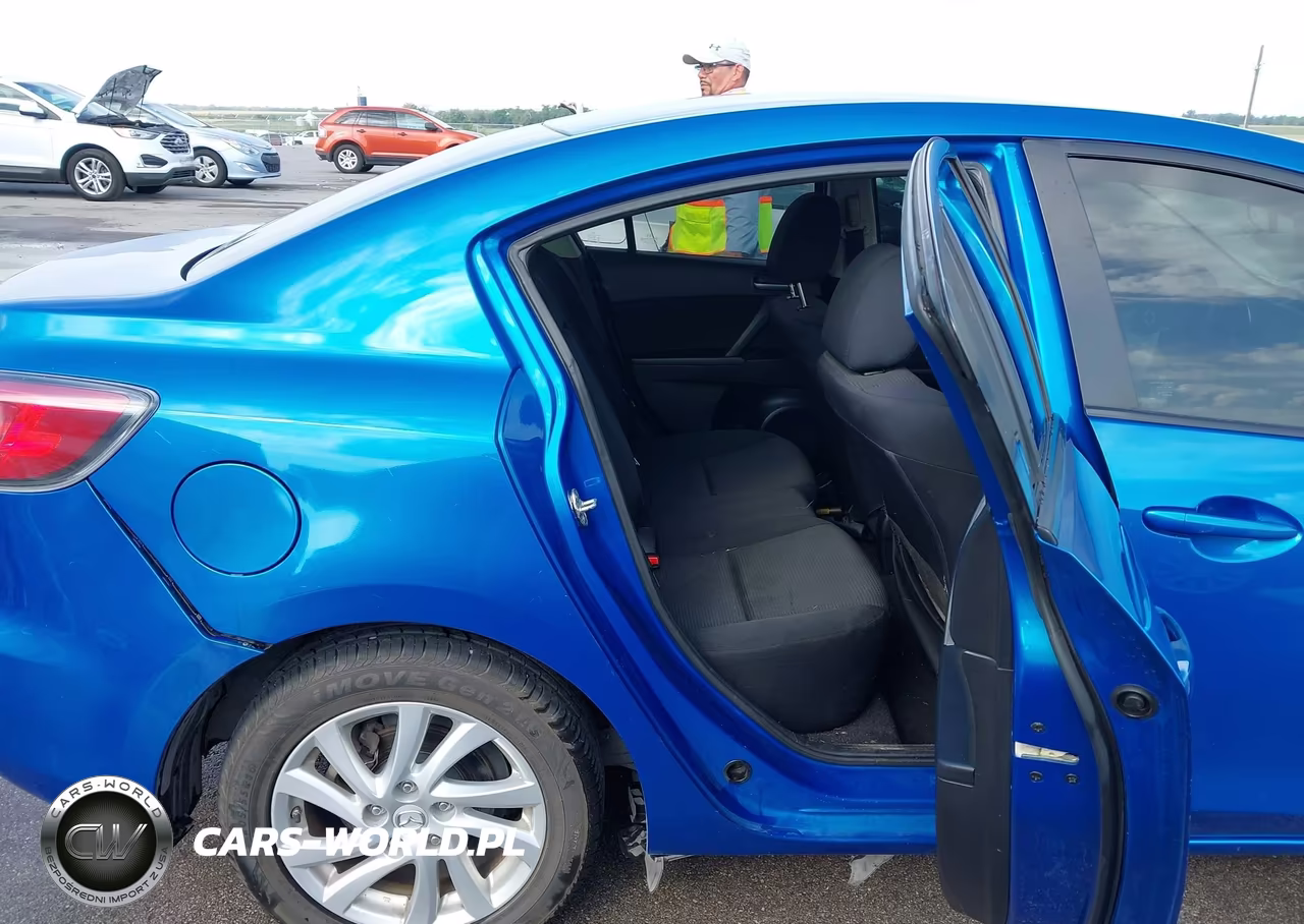 2012 Mazda Mazda3 I Touring VIN:JM1BL1V78C1577112 - 8