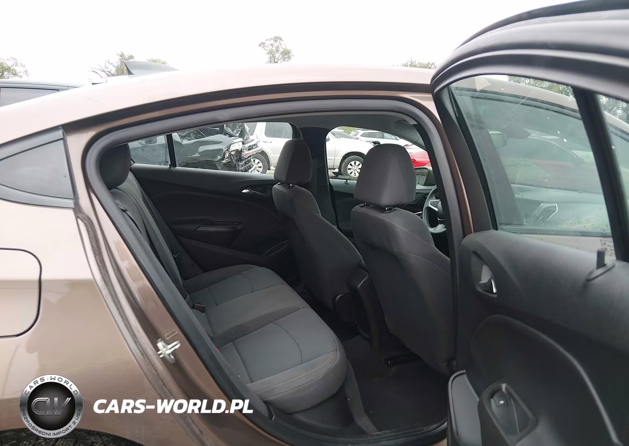 2019 Chevrolet Cruze Ls VIN:1G1BC5SM7K7125805 - 8