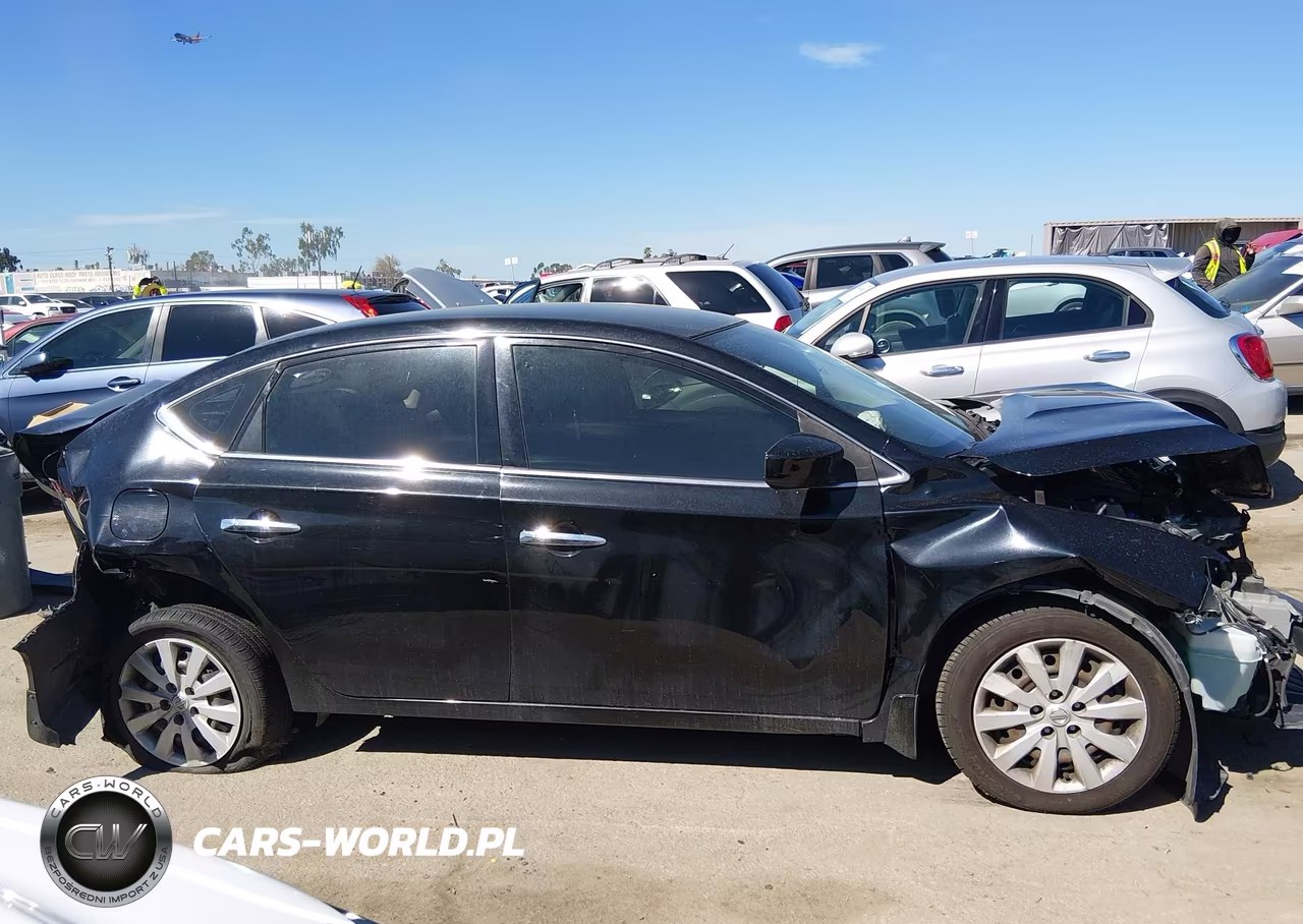 2019 Nissan Sentra S VIN:3N1AB7AP5KY257704 - 14