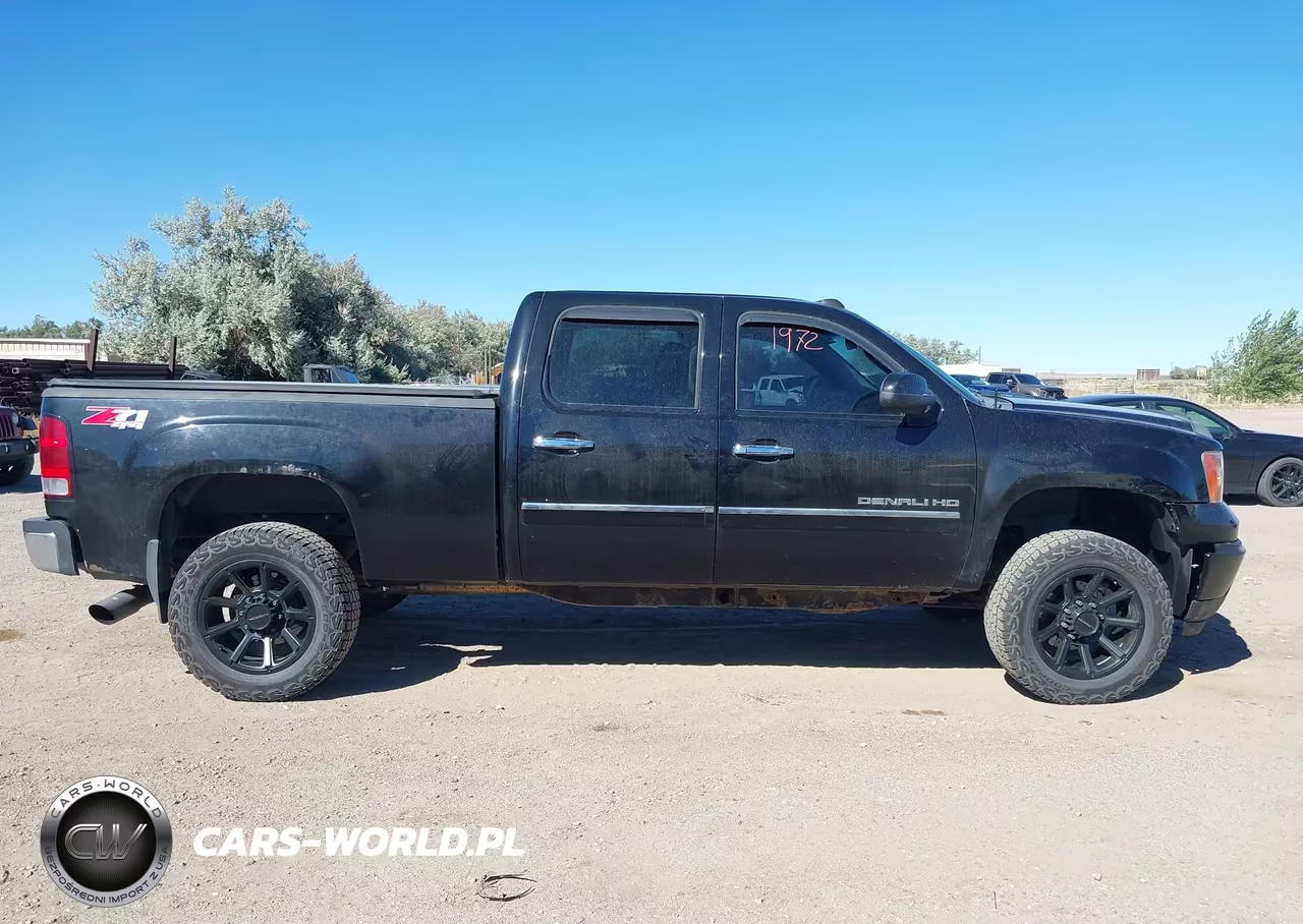 2011 GMC Sierra 2500Hd Denali VIN:1GT125C89BF201456 - 14