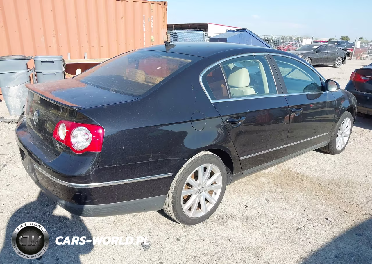 2010 Volkswagen Passat Komfort VIN:WVWJK7AN1AE139608 - 4