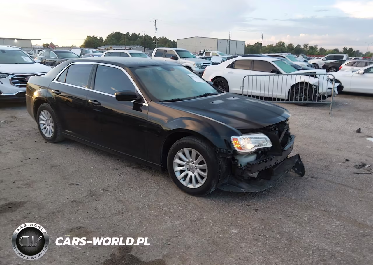 2013 Chrysler 300 Motown VIN:2C3CCAAG5DH556512 - 1
