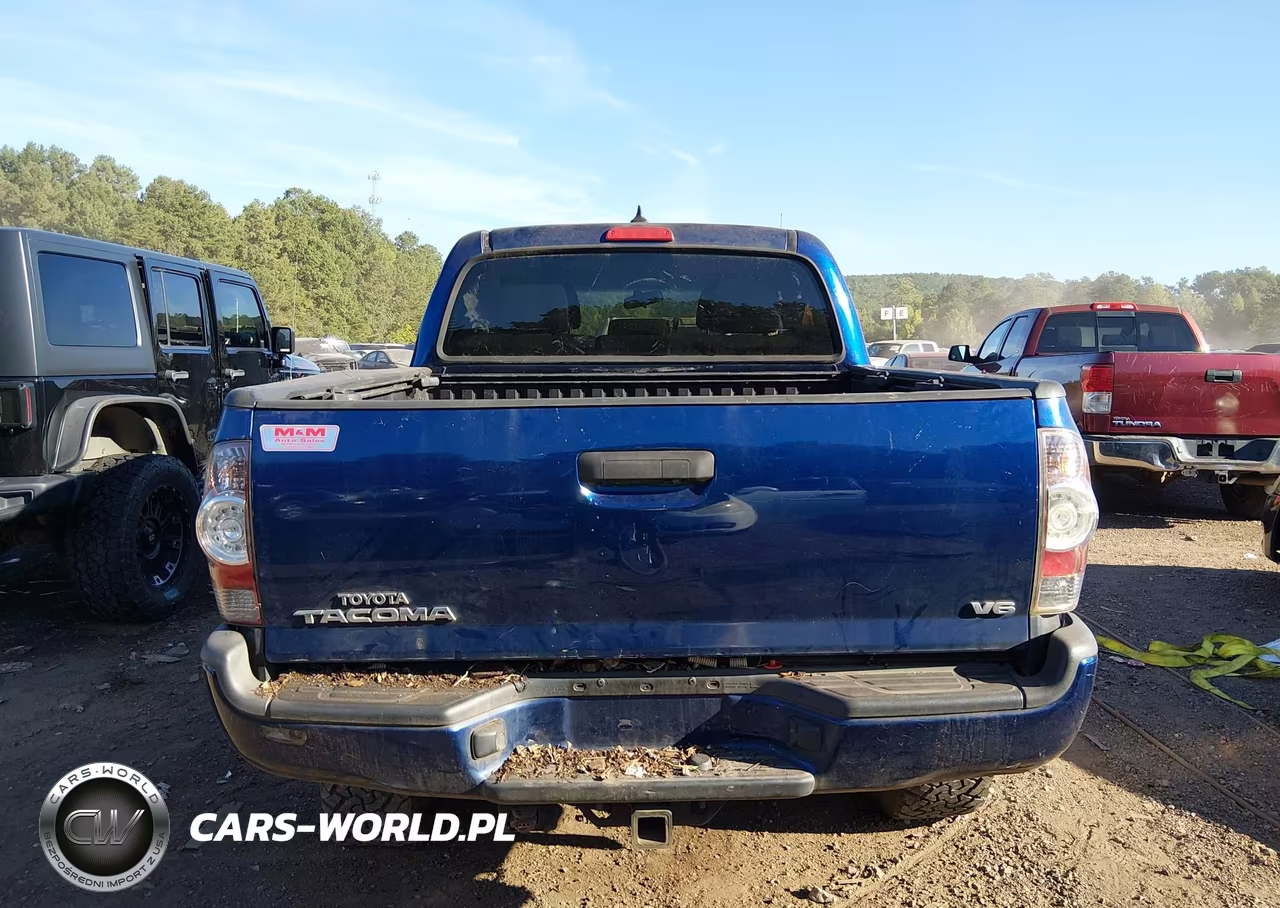 2014 Toyota Tacoma Base V6 VIN:3TMLU4EN5EM141616 - 16