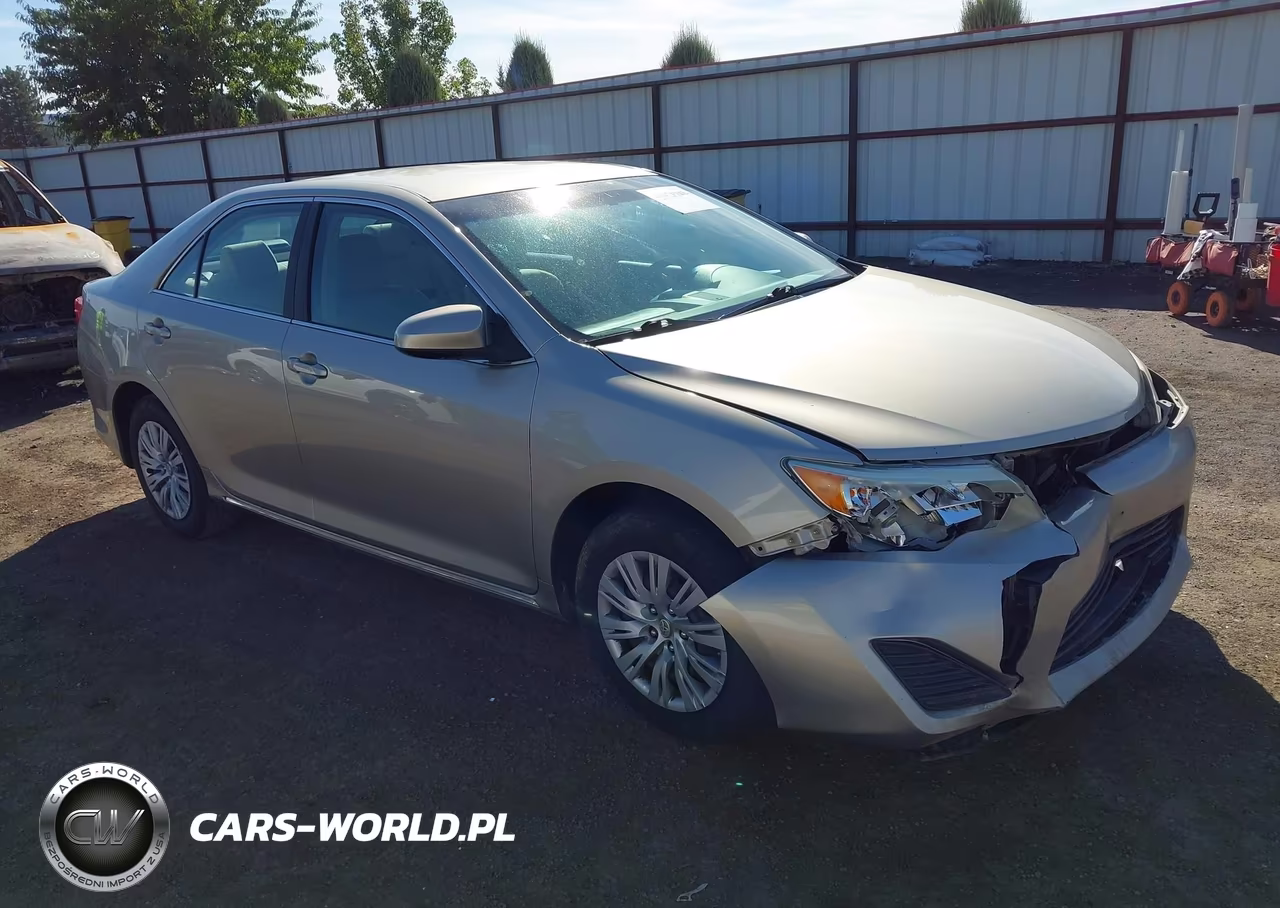 2013 Toyota Camry Le VIN:4T1BF1FK3DU642793 - 1