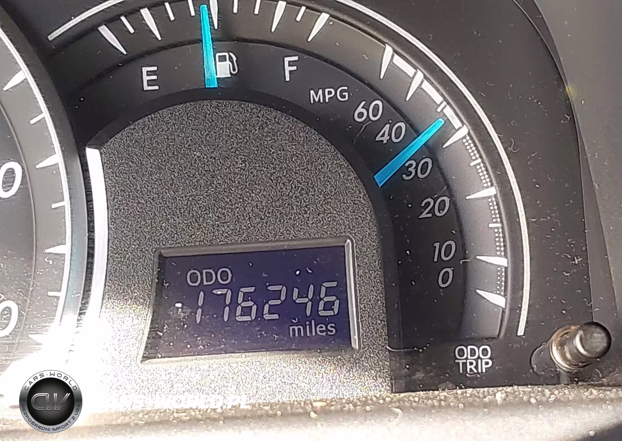 2013 Toyota Camry Le VIN:4T1BF1FK3DU642793 - 16