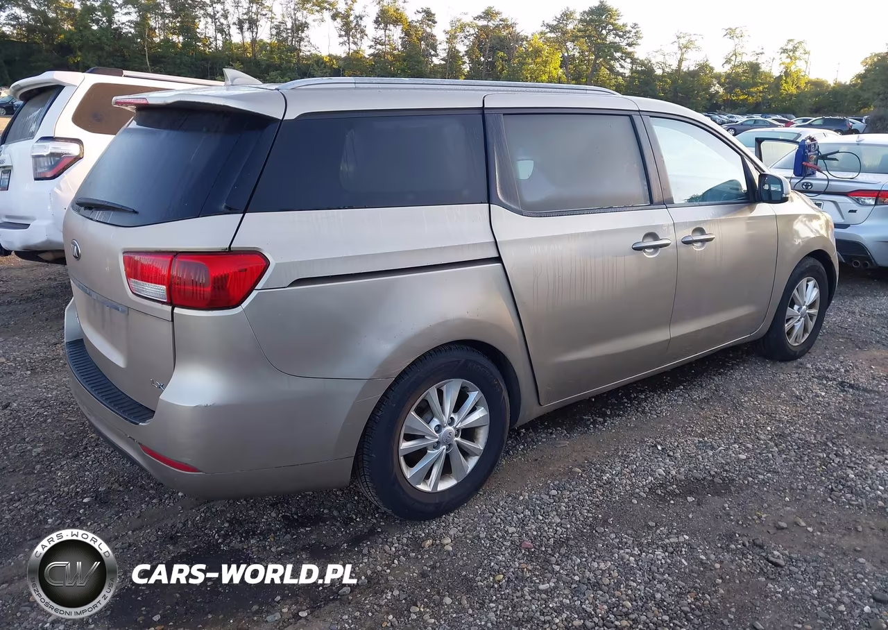 2015 Kia Sedona Lx VIN:KNDMB5C10F6072447 - 4