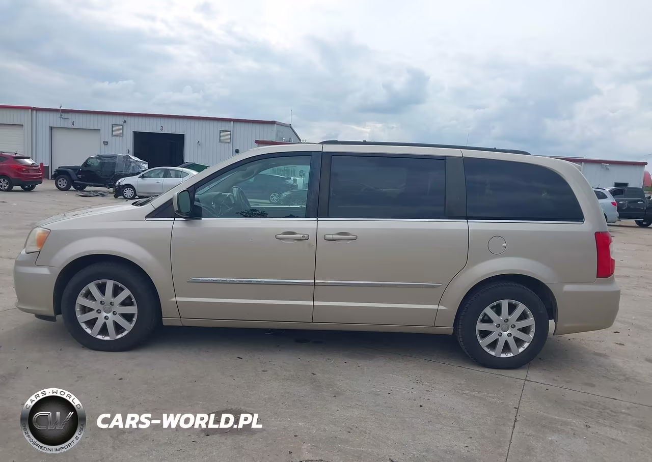 2013 Chrysler Town & Country Touring VIN:2C4RC1BG9DR511359 - 14