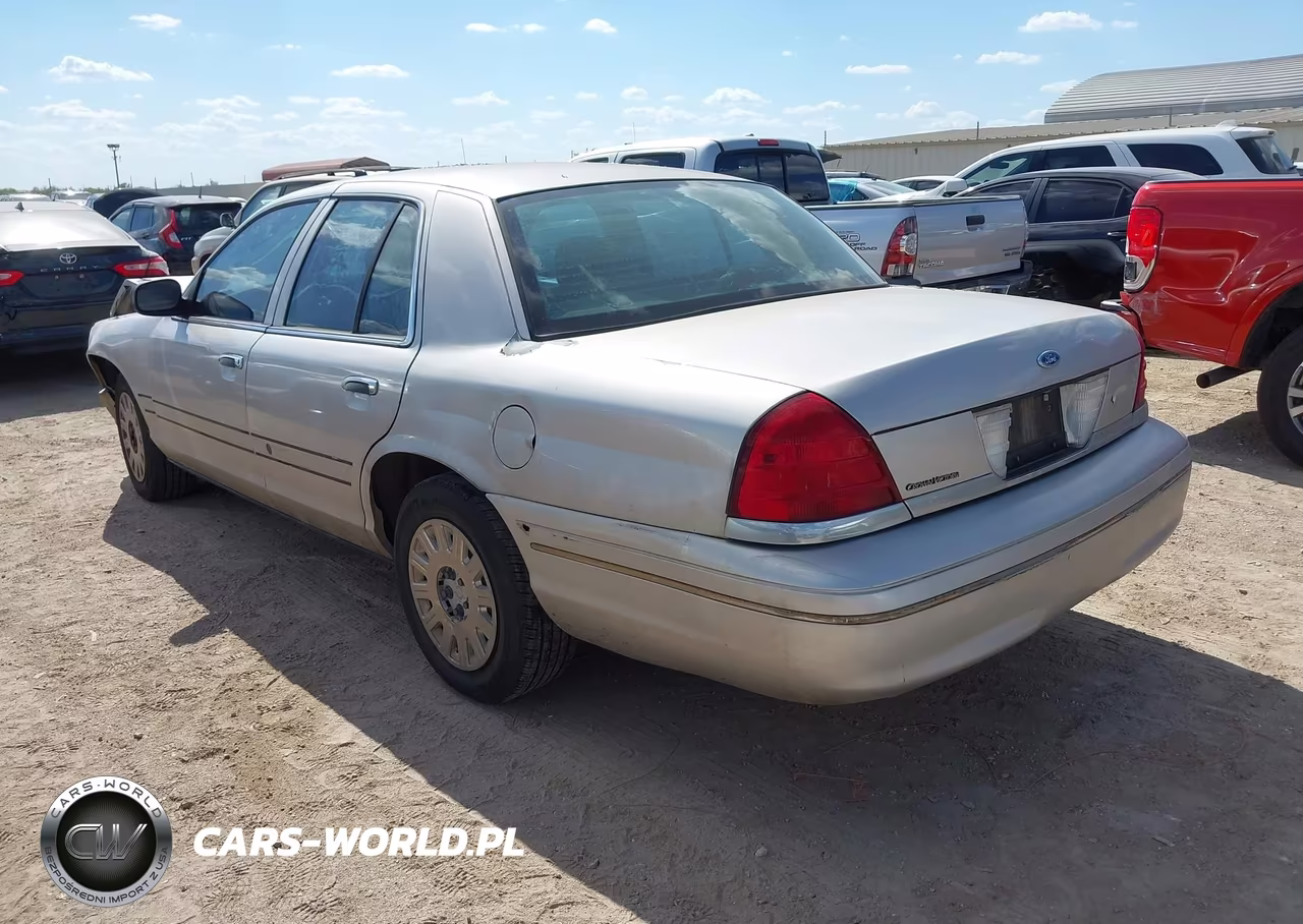 2004 Ford Crown Victoria Police VIN:2FAFP71W34X173476 - 3