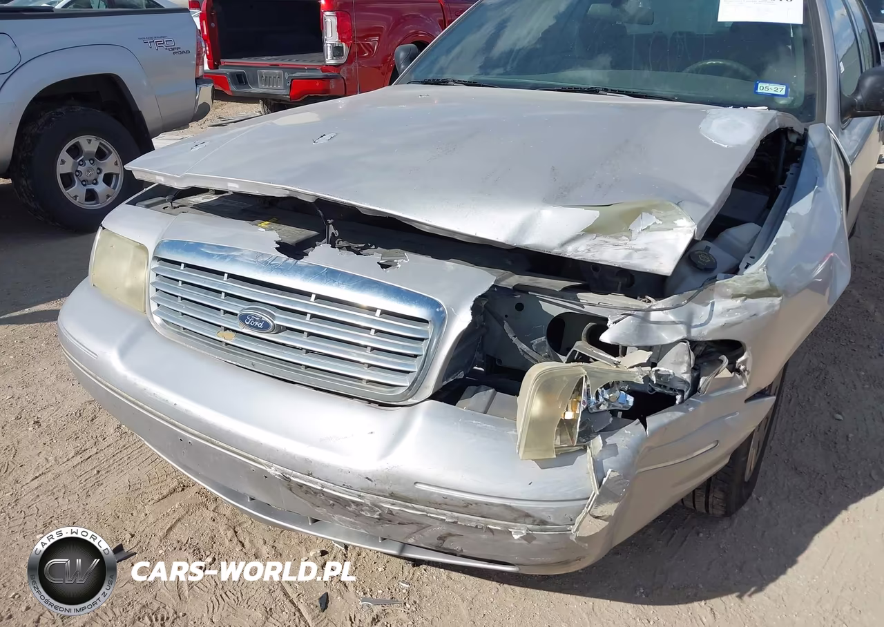2004 Ford Crown Victoria Police VIN:2FAFP71W34X173476 - 6