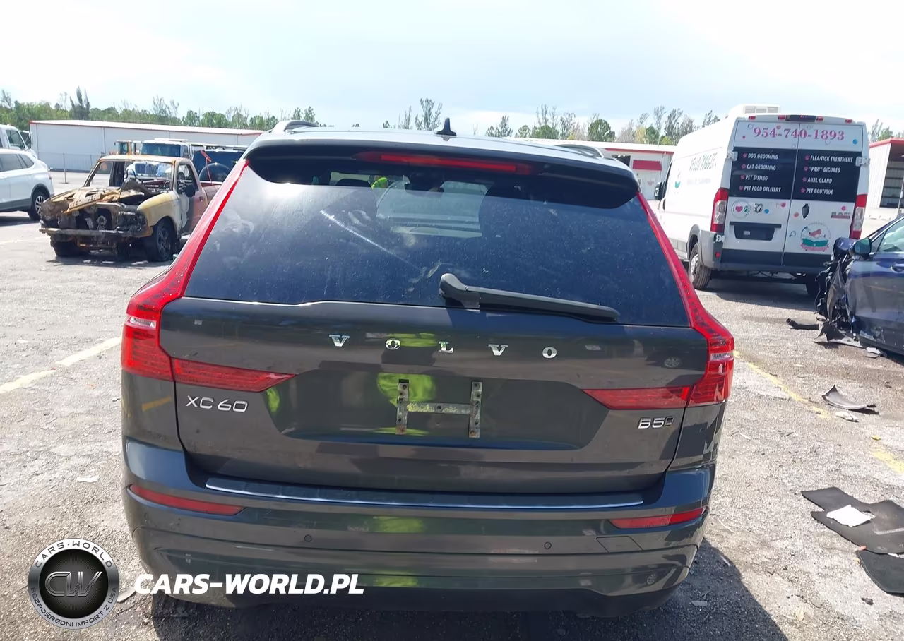 2022 Volvo Xc60 B5 Momentum VIN:YV4L12RK4N1920495 - 15