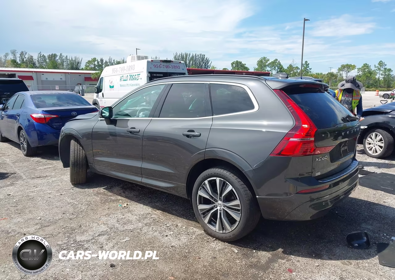 2022 Volvo Xc60 B5 Momentum VIN:YV4L12RK4N1920495 - 3