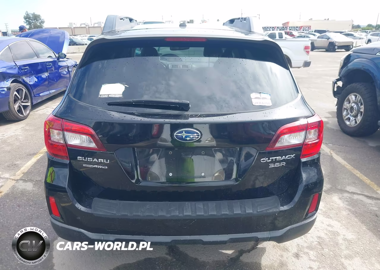 2015 Subaru Outback 3.6R Limited VIN:4S4BSENC5F3278561 - 16