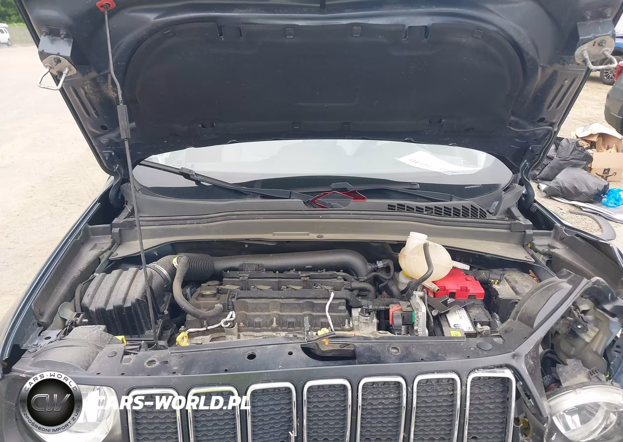 2021 Jeep Renegade Latitude 4X4 VIN:ZACNJDBB6MPM97948 - 10