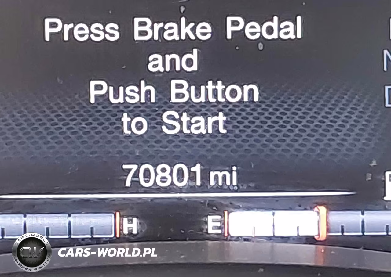 2021 Jeep Renegade Latitude 4X4 VIN:ZACNJDBB6MPM97948 - 16