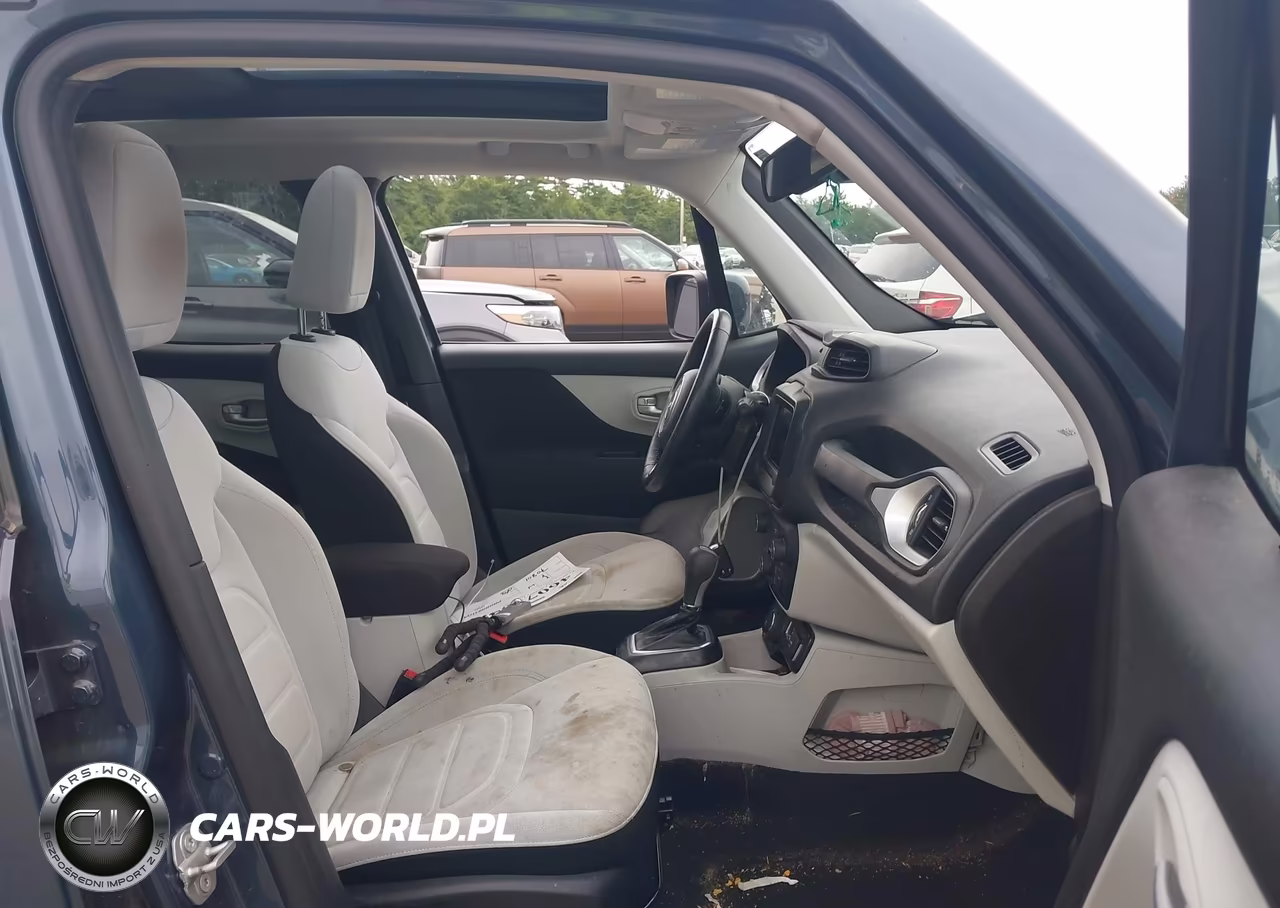 2021 Jeep Renegade Latitude 4X4 VIN:ZACNJDBB6MPM97948 - 5