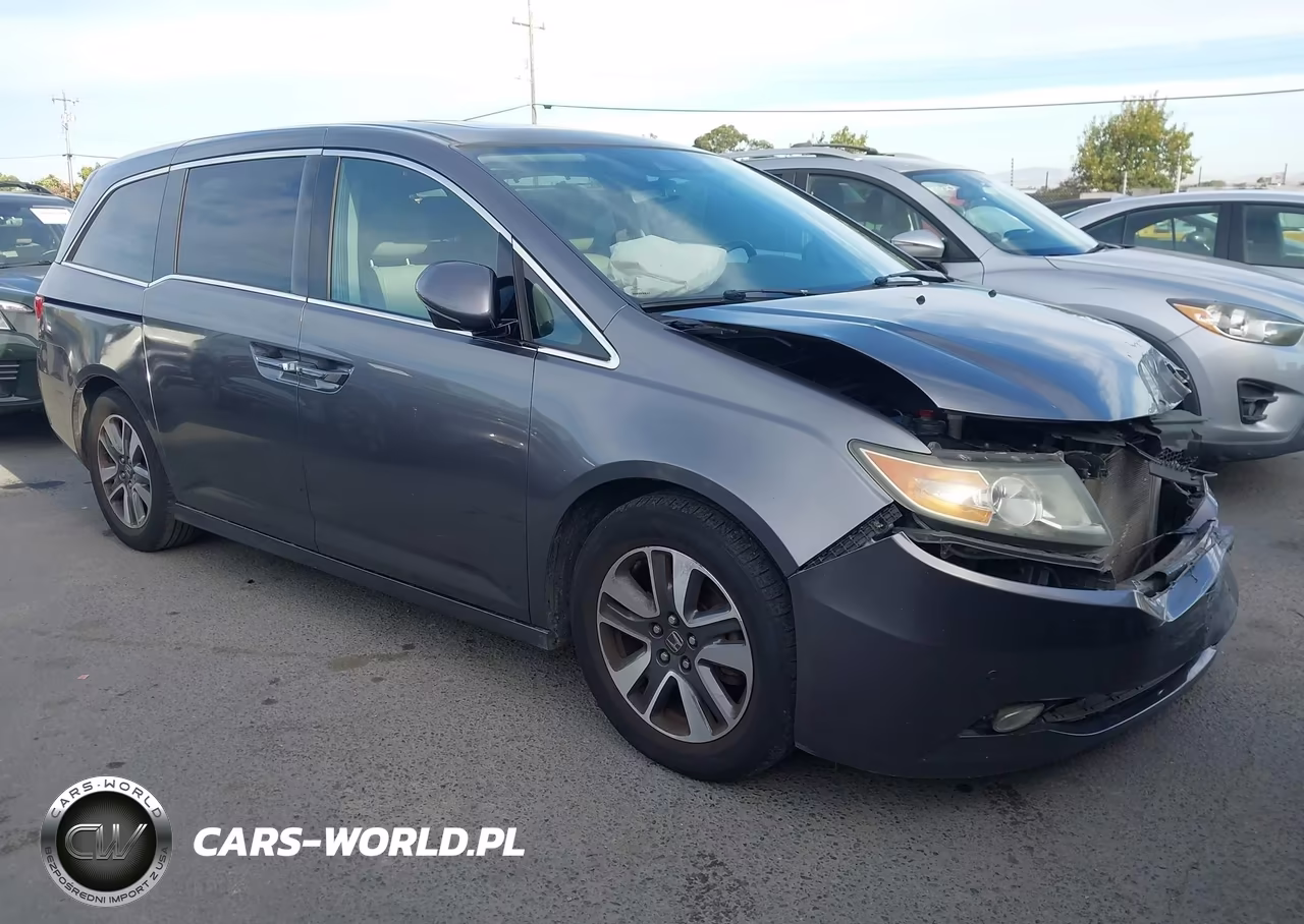 2014 Honda Odyssey Touring-Touring Elite