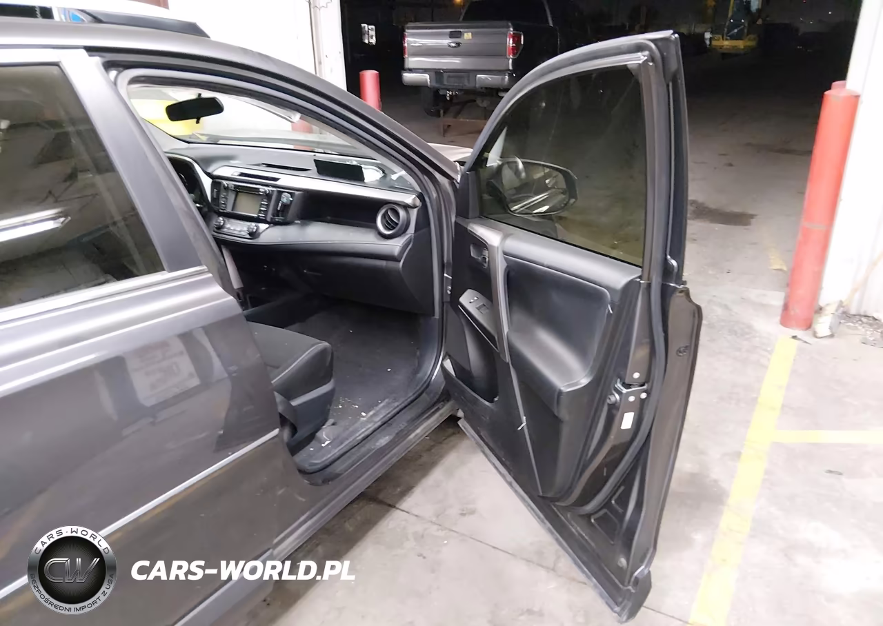 2016 Toyota Rav4 Xle VIN:JTMWFREV6GJ083097 - 5