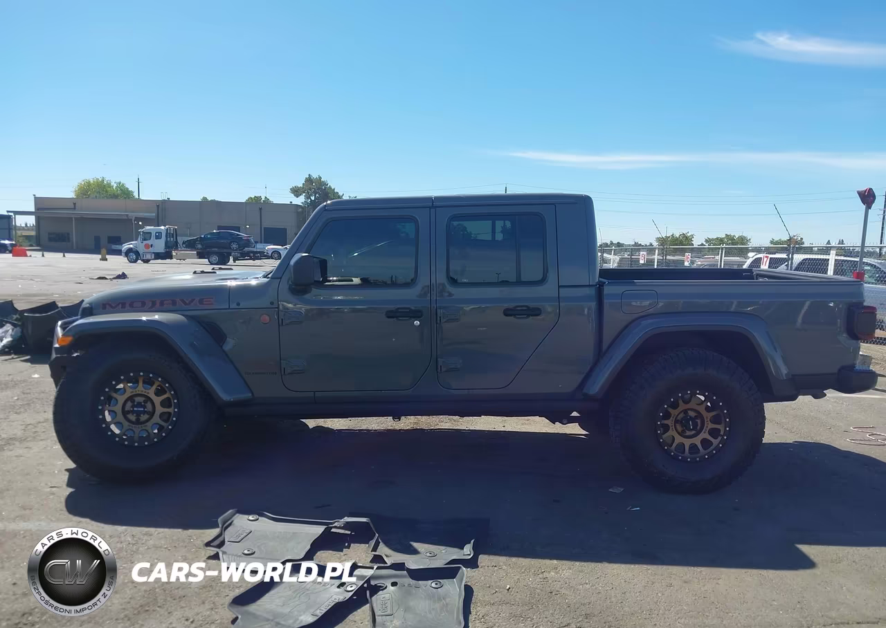 2020 Jeep Gladiator Mojave 4X4 VIN:1C6JJTEG3LL204147 - 15