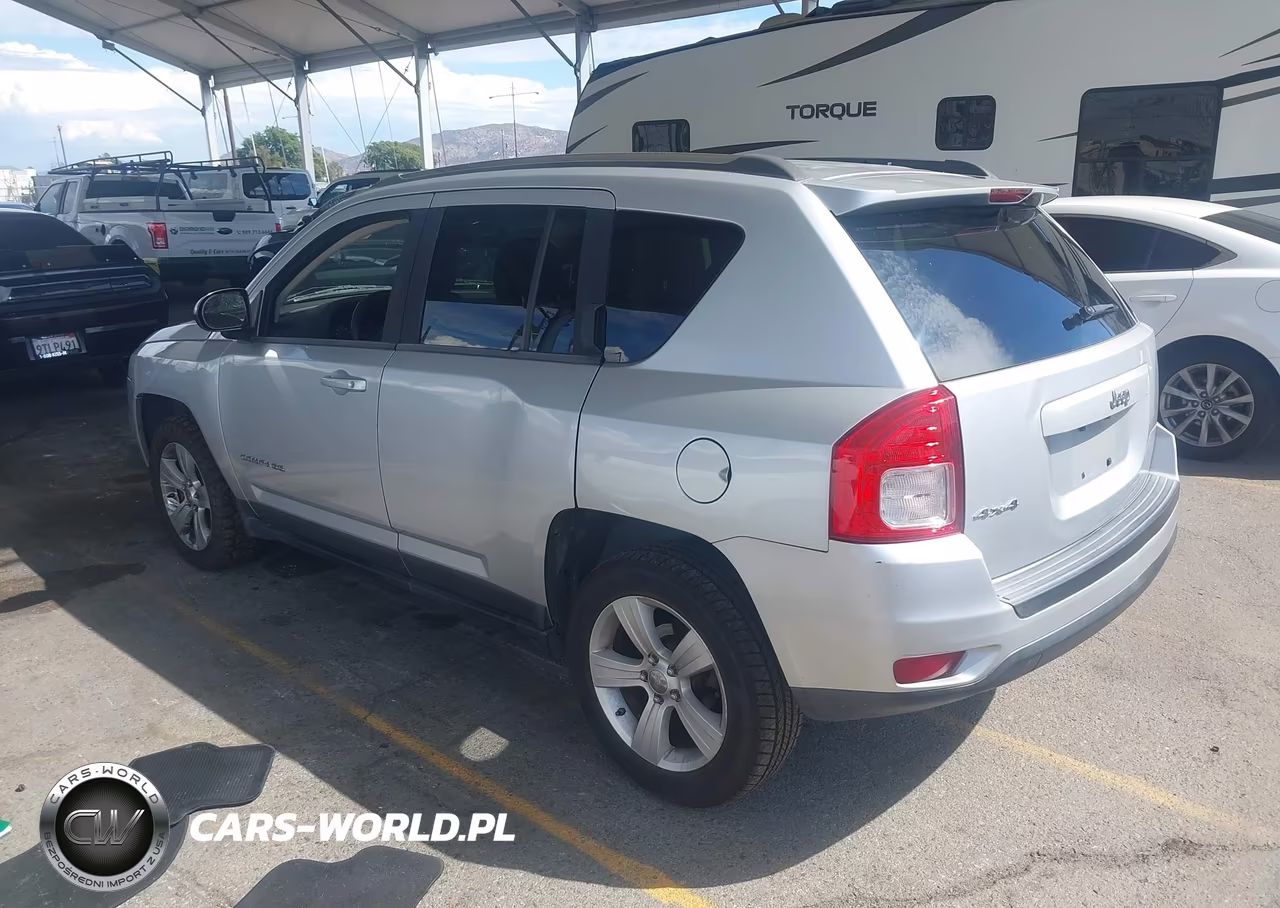 2012 Jeep Compass Sport VIN:1C4NJDBB1CD637789 - 3