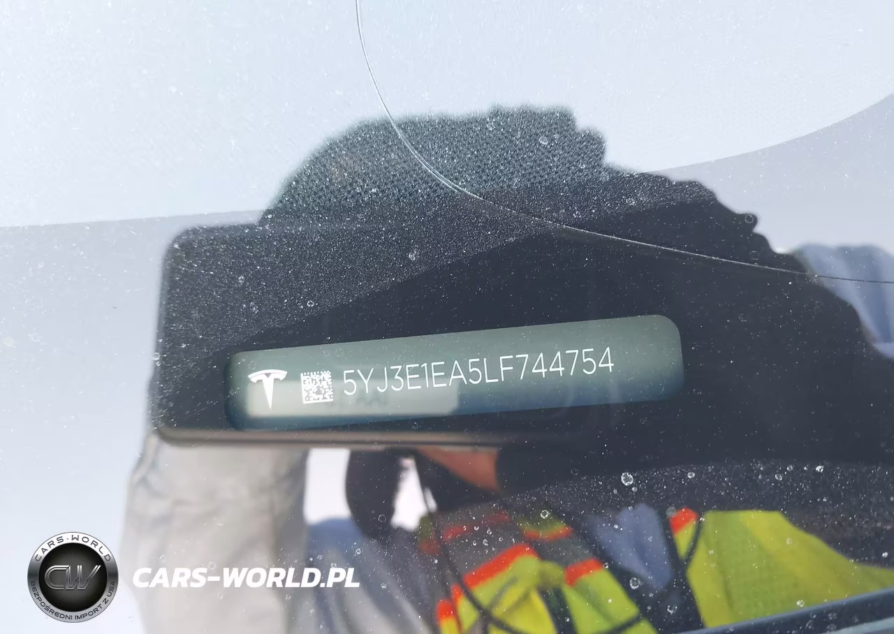 2020 Tesla Model 3 Standard Range Plus Rear-Wheel Drive-Standard Range Rear-Wheel Drive VIN:5YJ3E1EA5LF744754 - 9