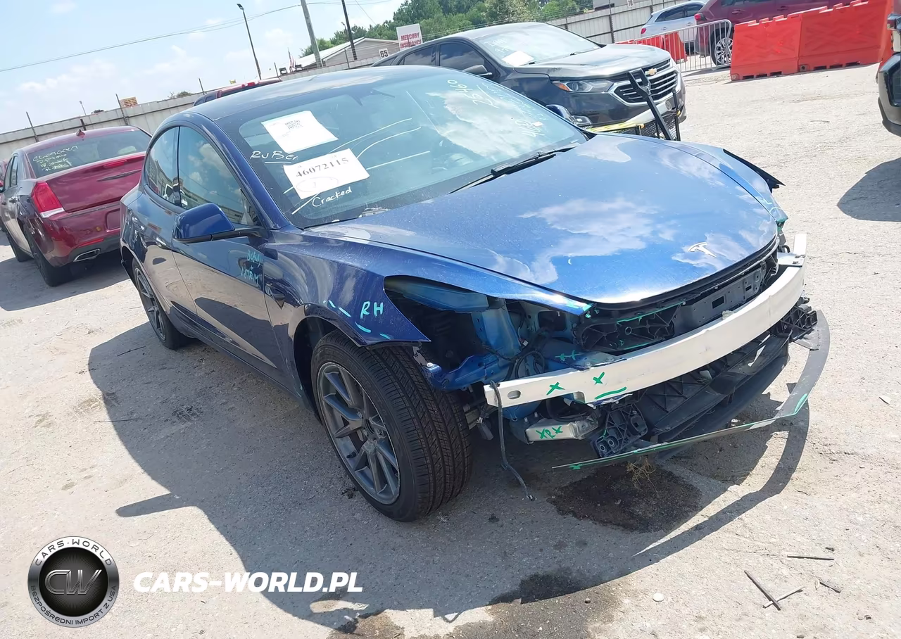 2022 Tesla Model 3 Rear-Wheel Drive – zdjęcie 1 z 18