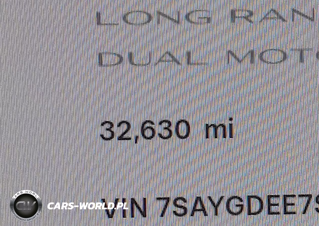 2025 Tesla Model Y Long Range Dual Motor All-Wheel Drive VIN:7SAYGDEE7SF302130 - 14