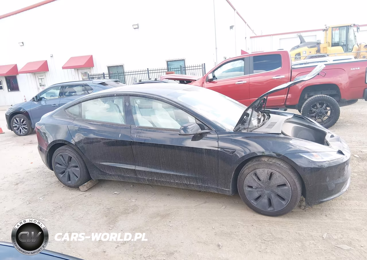 2025 Tesla Model 3 Long Range Rear-Wheel Drive-Standard Rear-Wheel Drive VIN:5YJ3E1EA0SF917160 - 12
