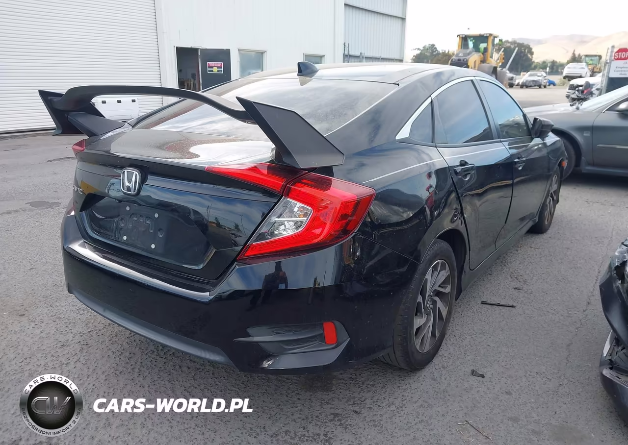 2017 Honda Civic Ex VIN:19XFC2F78HE036202 - 4