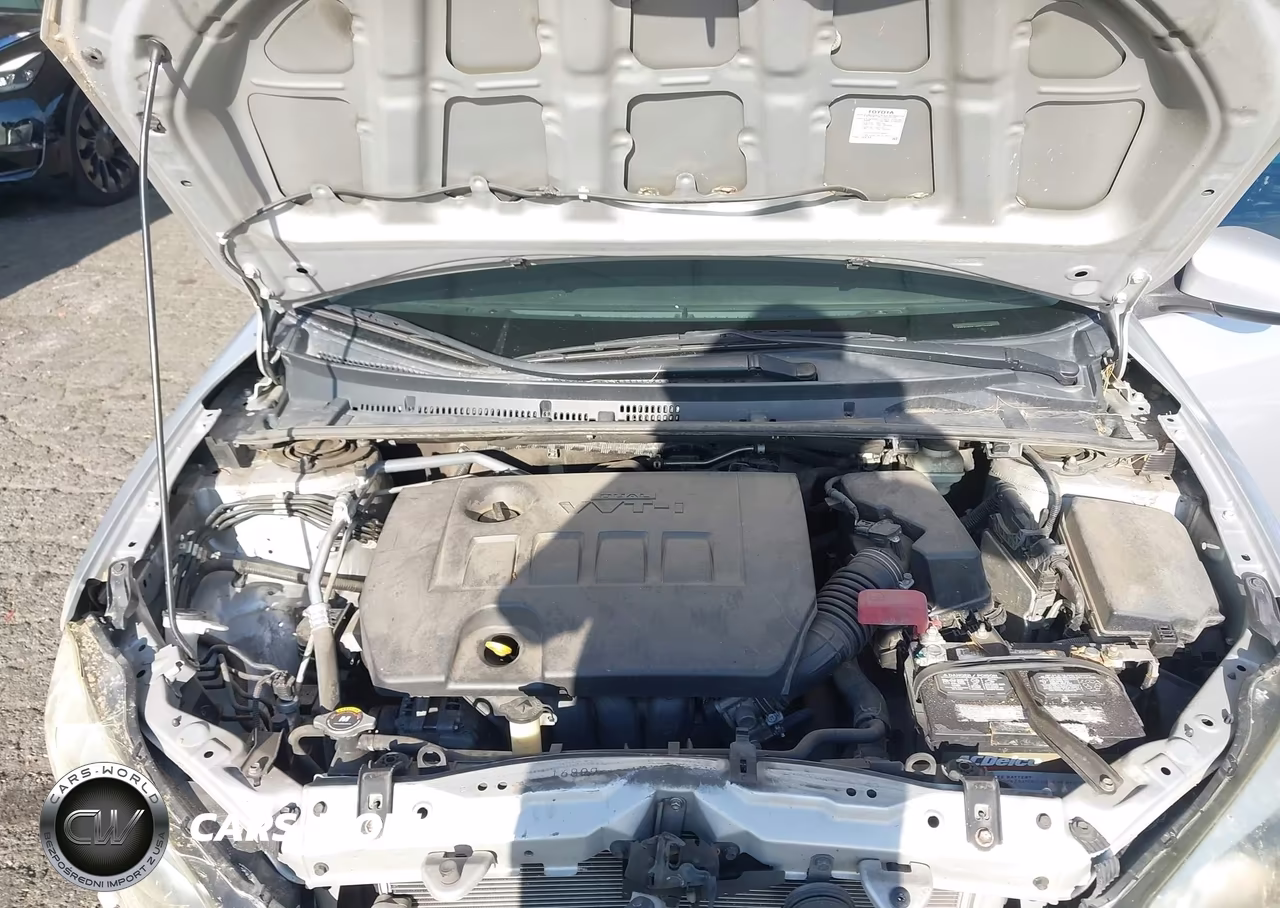 2016 Toyota Corolla Le VIN:5YFBURHE4GP542333 - 10