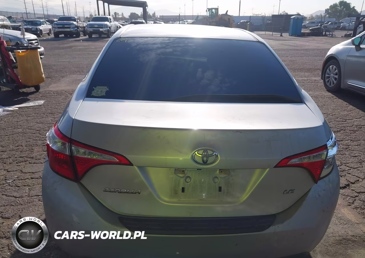 2016 Toyota Corolla Le VIN:5YFBURHE4GP542333 - 16