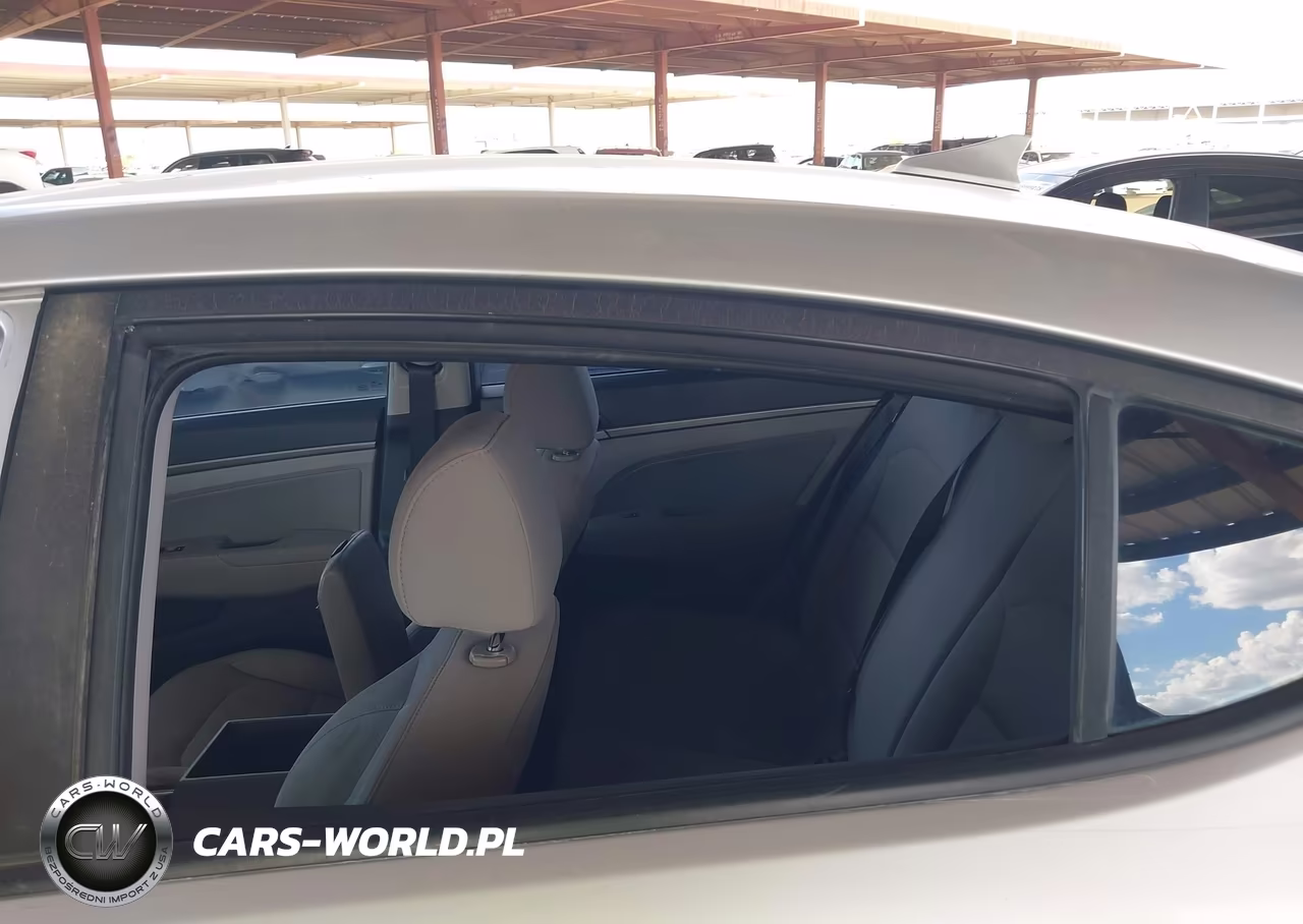 2018 Hyundai Elantra Sel VIN:5NPD84LF8JH248034 - 6