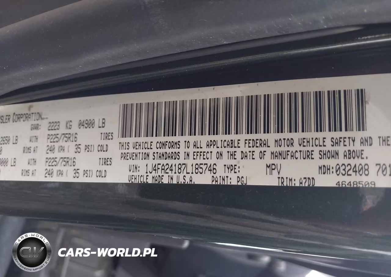2007 Jeep Wrangler X VIN:1J4FA24187L185746 - 9