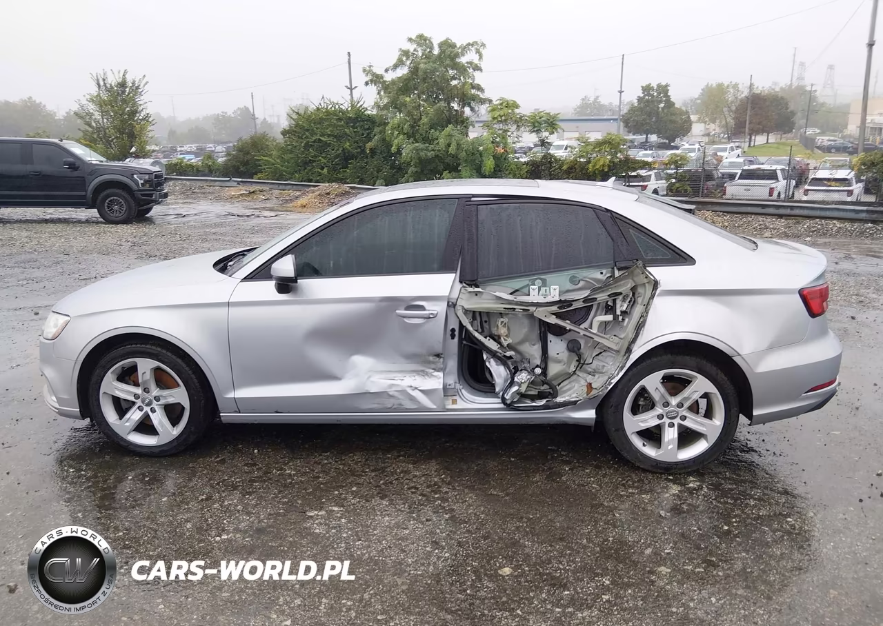 2018 Audi A3 2.0T Premium-2.0T Tech Premium VIN:WAUAUGFF6J1036362 - 14