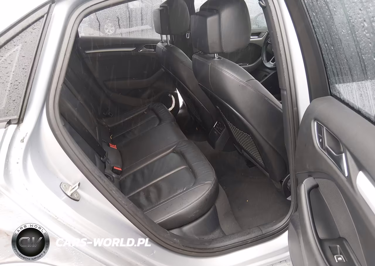 2018 Audi A3 2.0T Premium-2.0T Tech Premium VIN:WAUAUGFF6J1036362 - 8