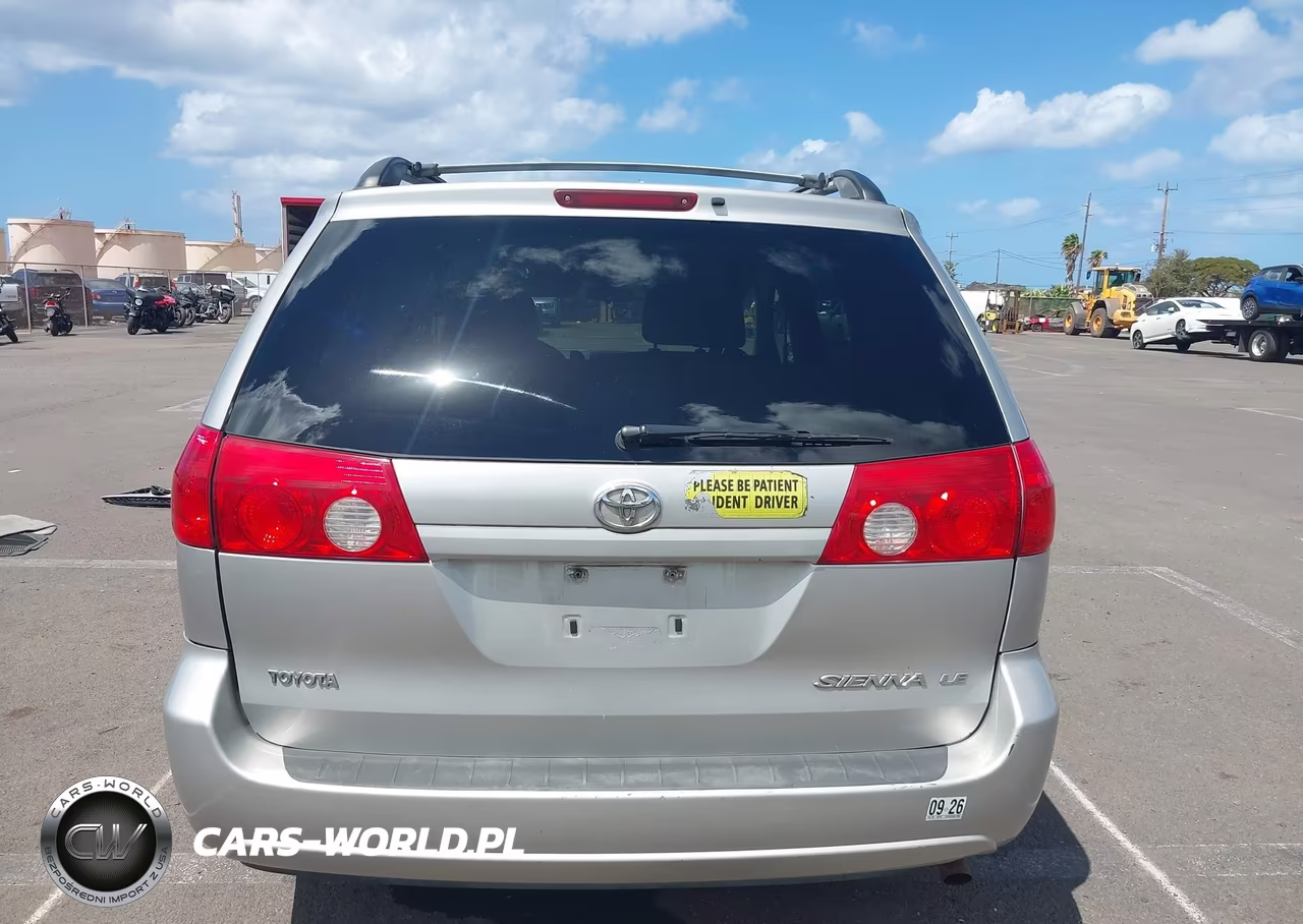 2008 Toyota Sienna Le VIN:5TDZK23C68S129906 - 17