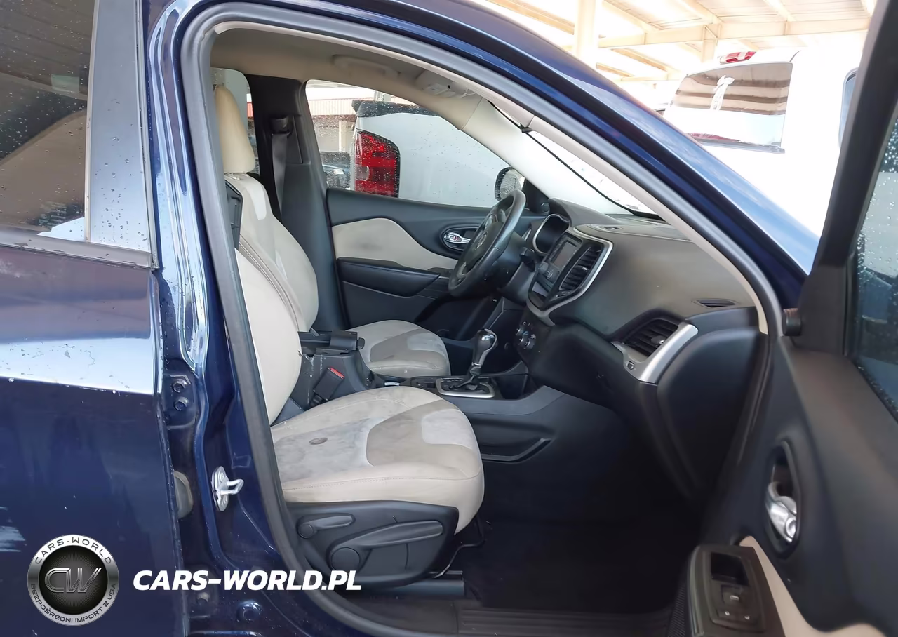 2015 Jeep Cherokee Sport VIN:1C4PJLAB0FW712527 - 5