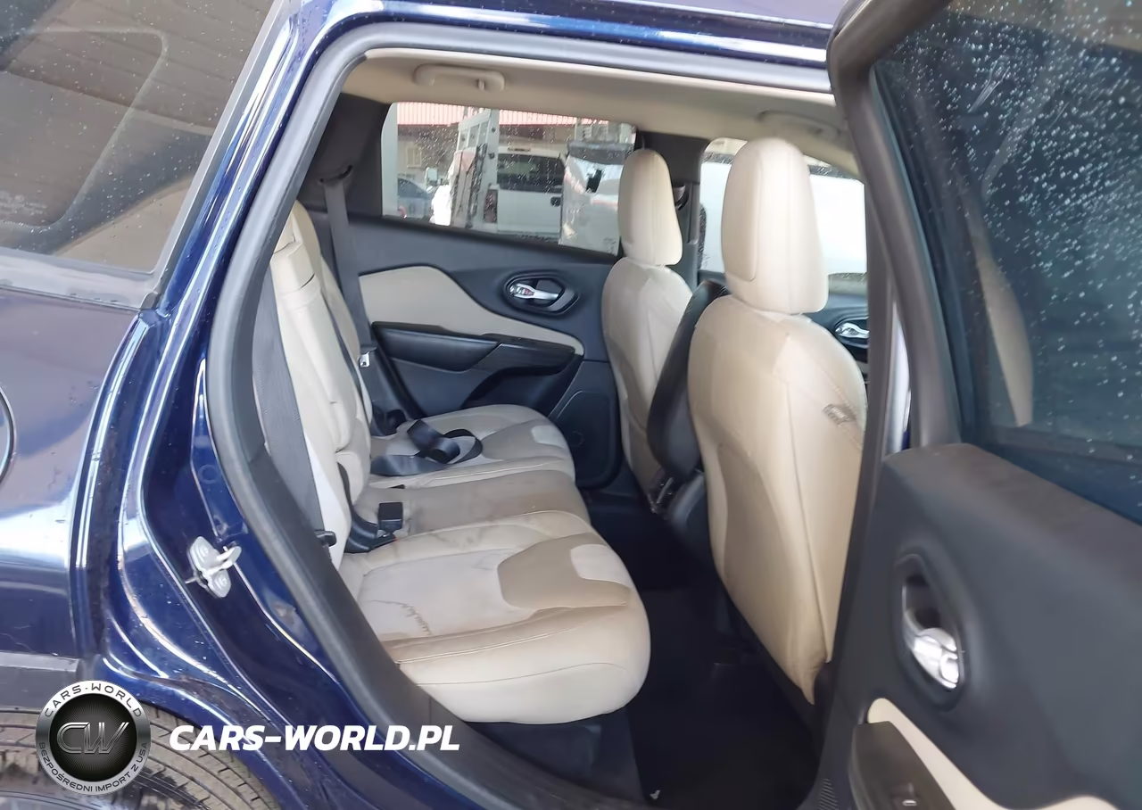 2015 Jeep Cherokee Sport VIN:1C4PJLAB0FW712527 - 8