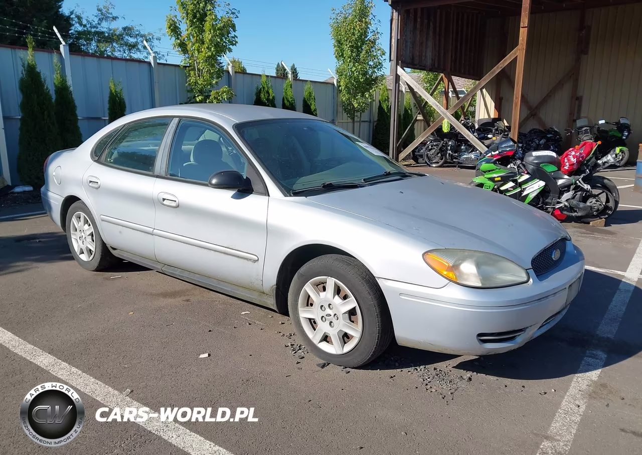 2005 Ford Taurus Se