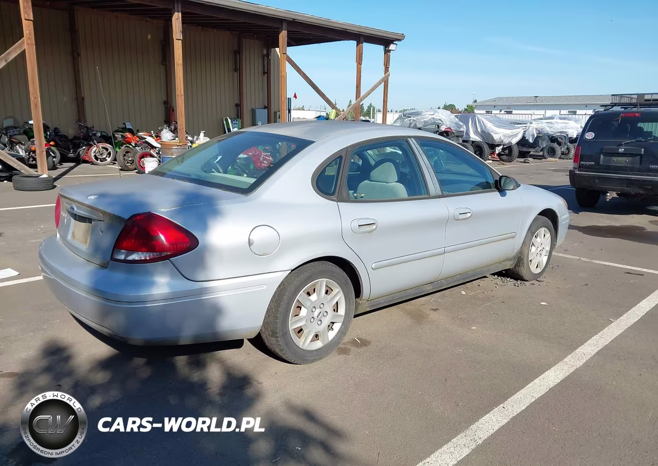 2005 Ford Taurus Se VIN:1FAFP53U15A217453 - 4