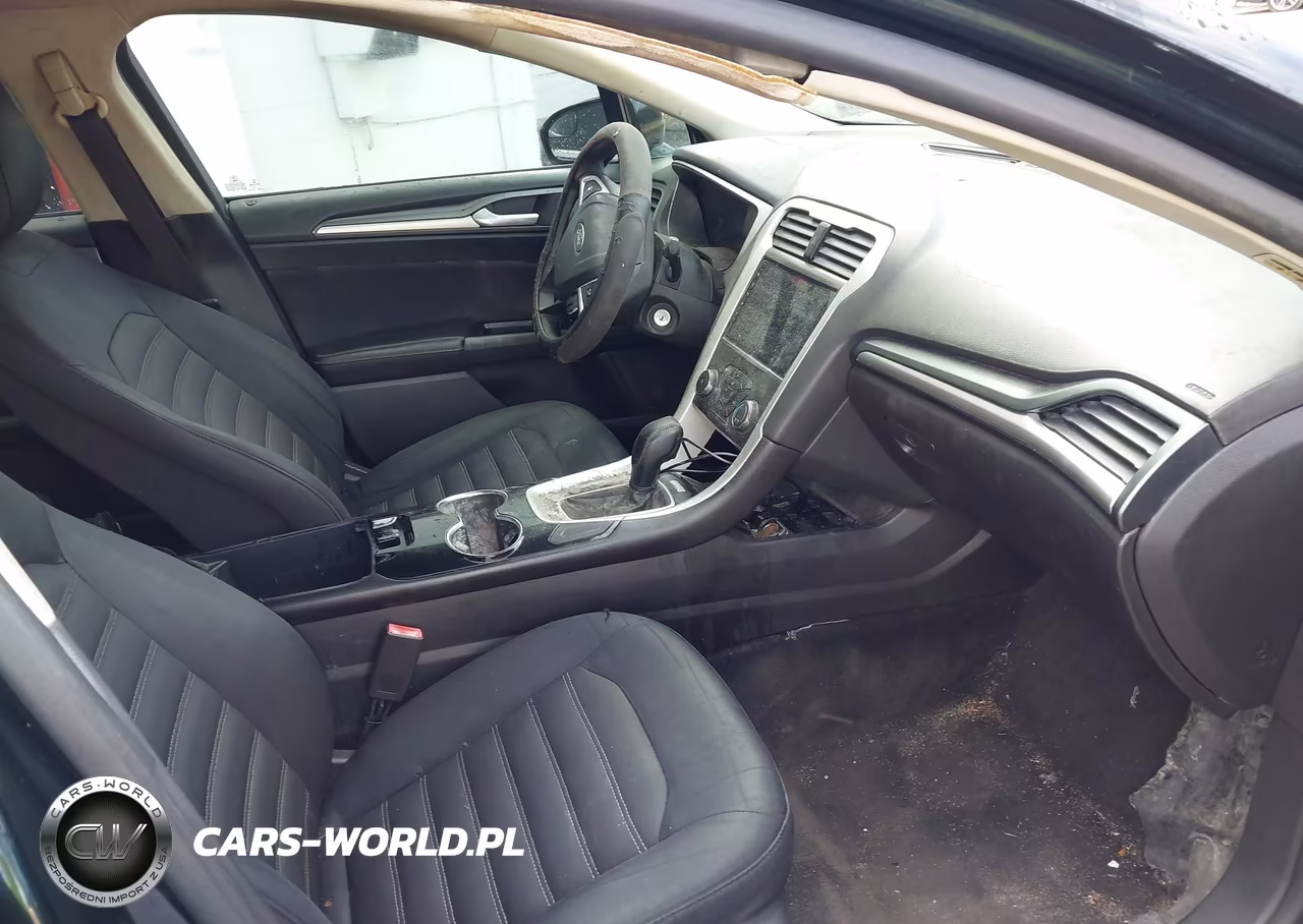 2014 Ford Fusion Se VIN:3FA6P0H71ER187365 - 5