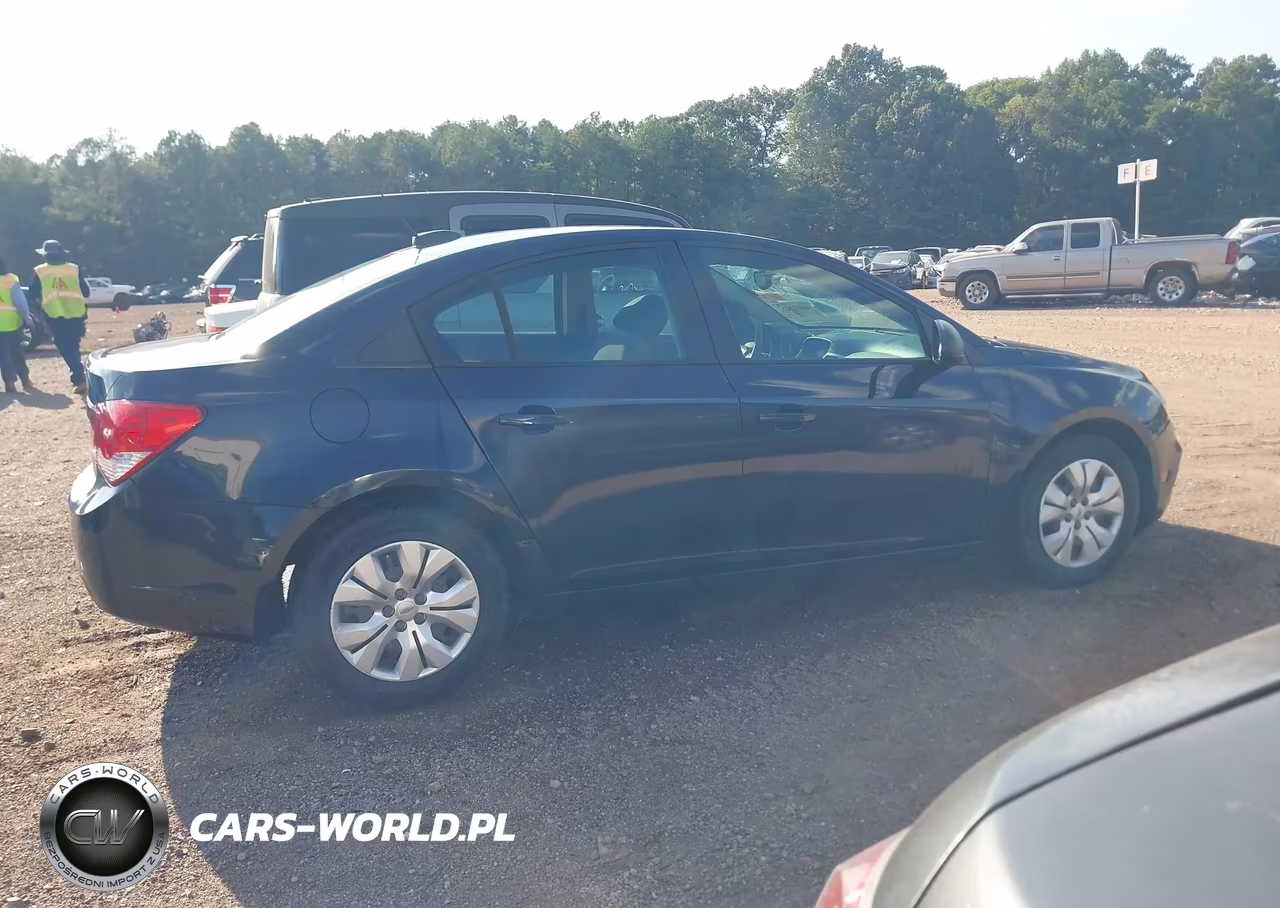 2016 Chevrolet Cruze Limited Ls VIN:1G1PC5SH7G7220526 - 13