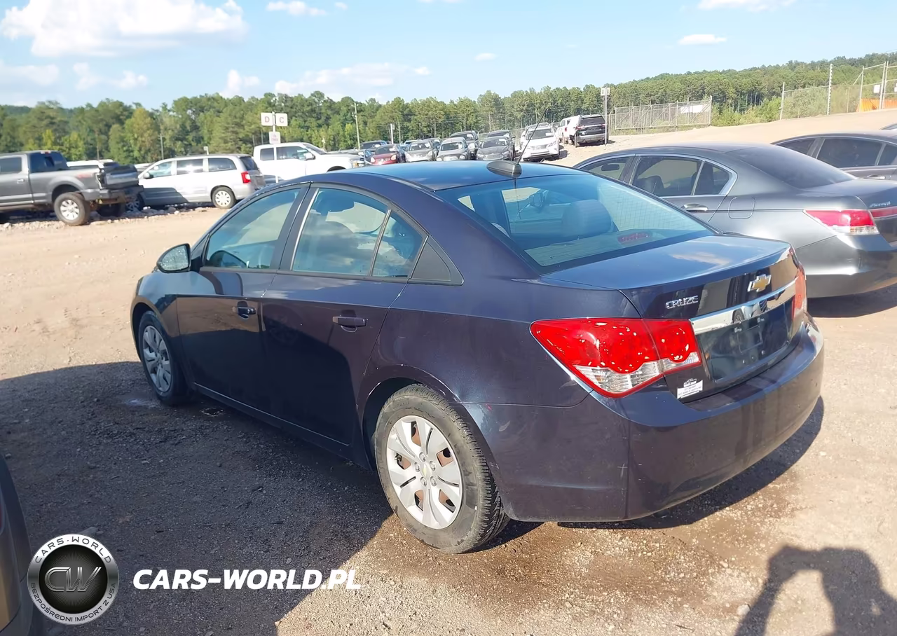2016 Chevrolet Cruze Limited Ls VIN:1G1PC5SH7G7220526 - 3