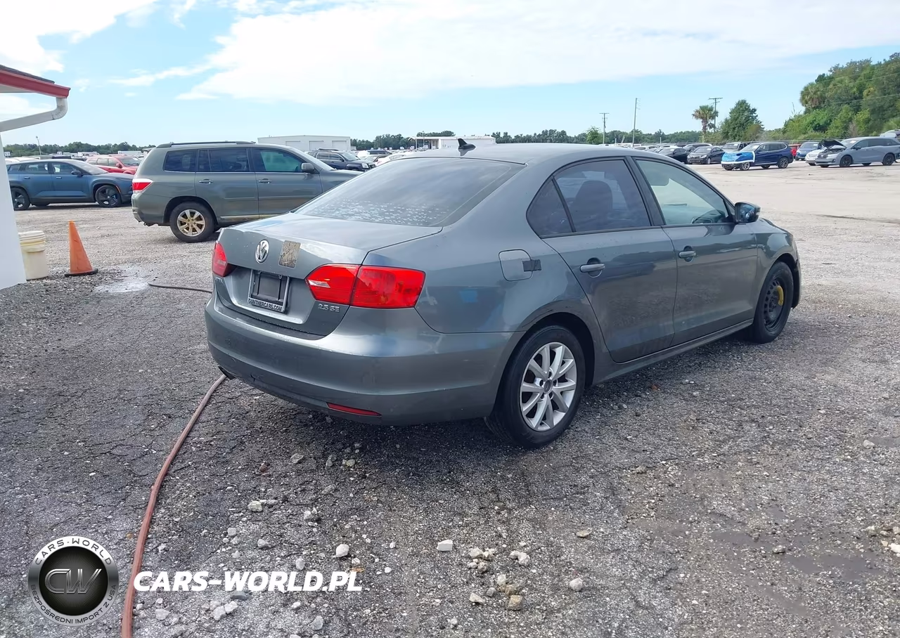 2012 Volkswagen Jetta 2.5L Se VIN:3VWDX7AJ1CM069596 - 4