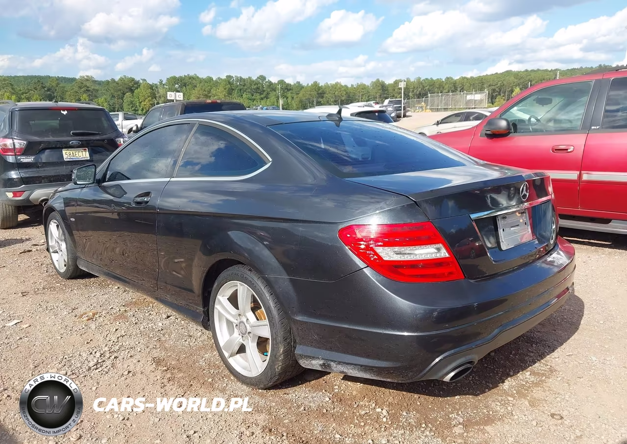 2012 Mercedes-Benz C 250 VIN:WDDGJ4HB3CF748709 - 3