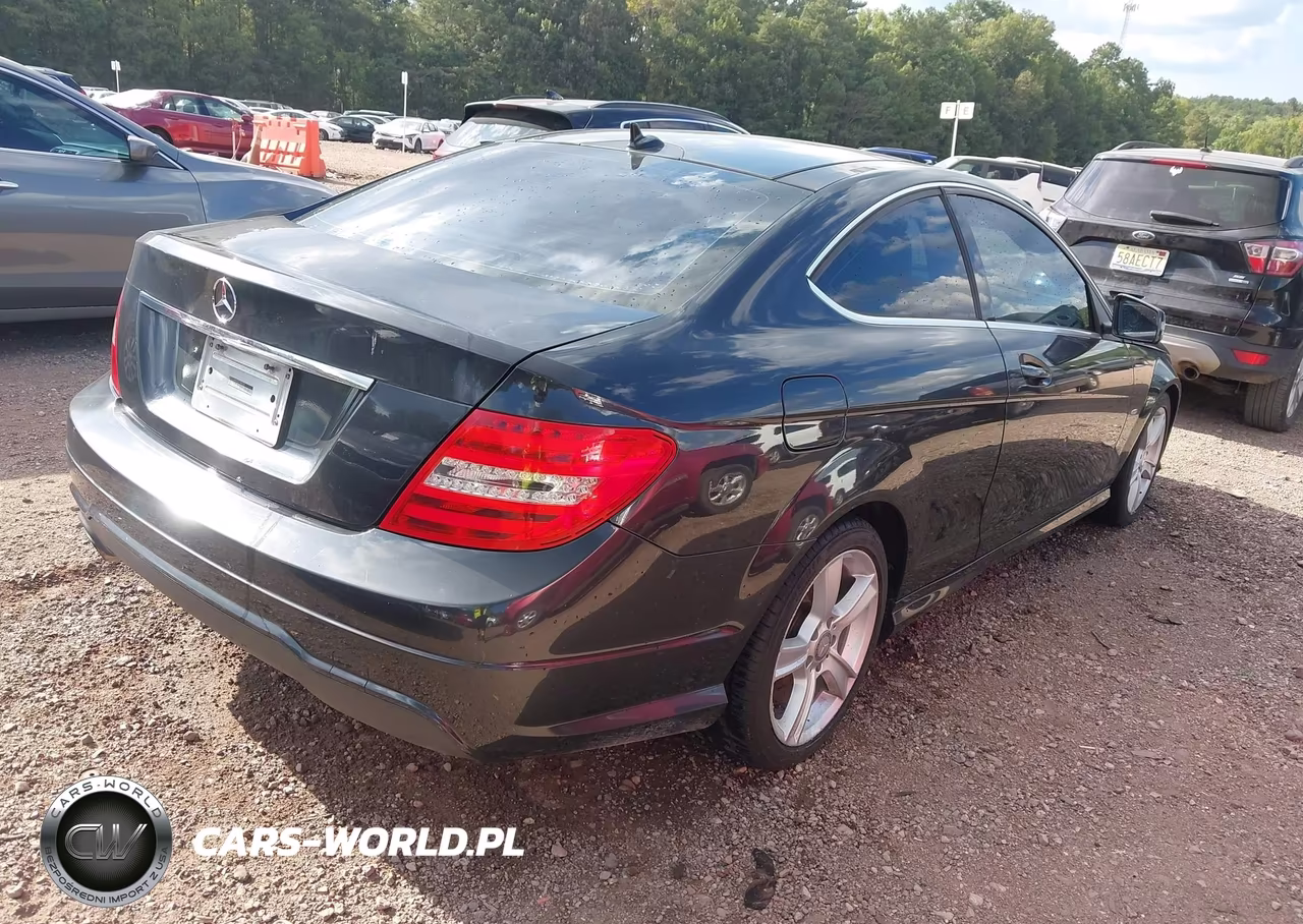 2012 Mercedes-Benz C 250 VIN:WDDGJ4HB3CF748709 - 4
