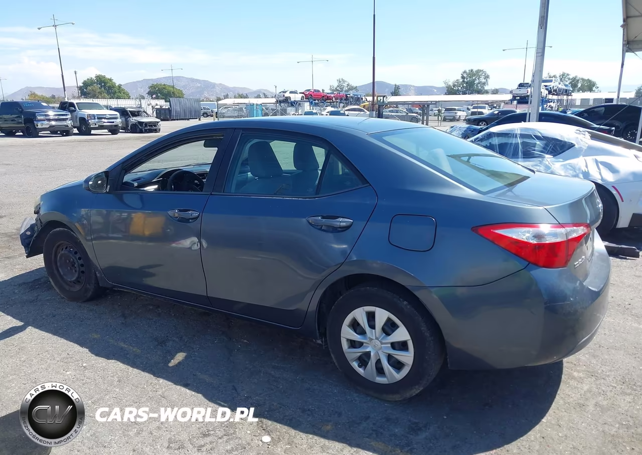 2015 Toyota Corolla L VIN:5YFBURHE0FP305210 - 15