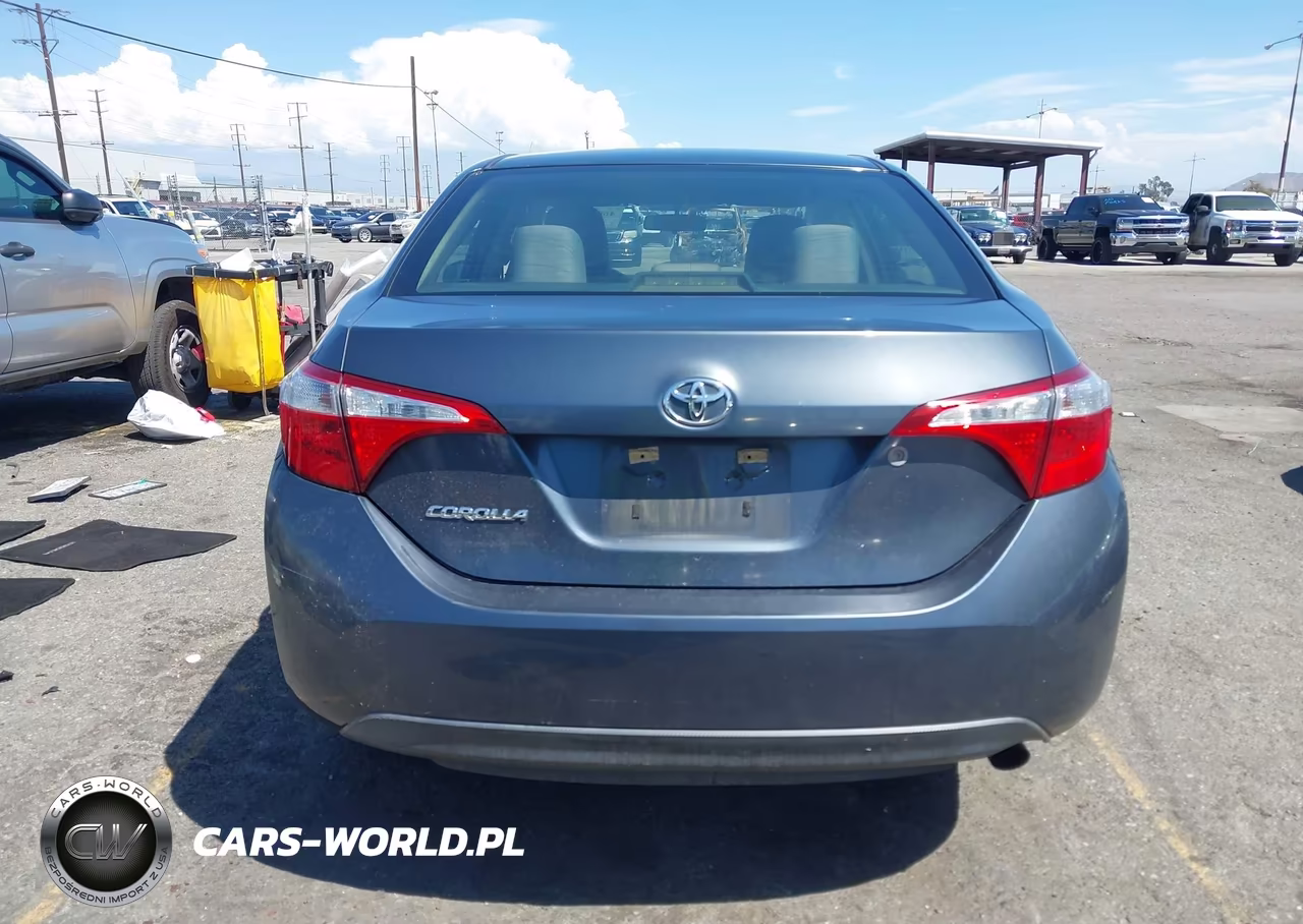 2015 Toyota Corolla L VIN:5YFBURHE0FP305210 - 17