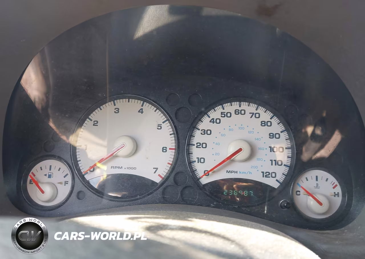 2004 Jeep Liberty Sport VIN:1J4GL48K44W240068 - 7