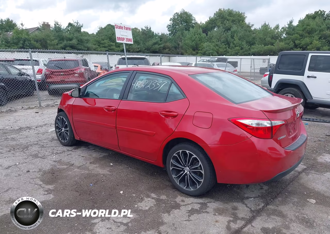 2016 Toyota Corolla S Plus VIN:2T1BURHE1GC633768 - 3