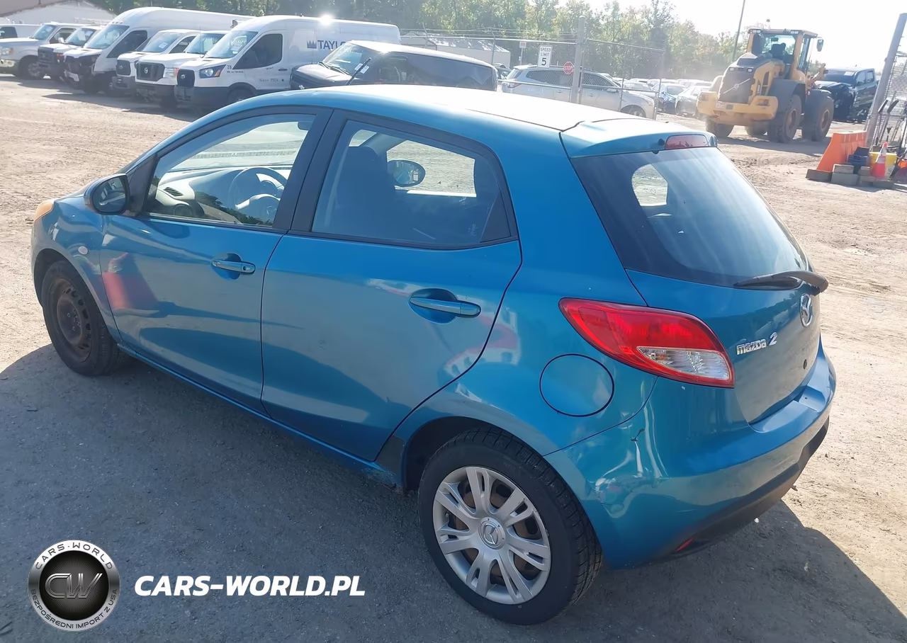 2011 Mazda Mazda2 Sport VIN:JM1DE1HZ4B0110547 - 3